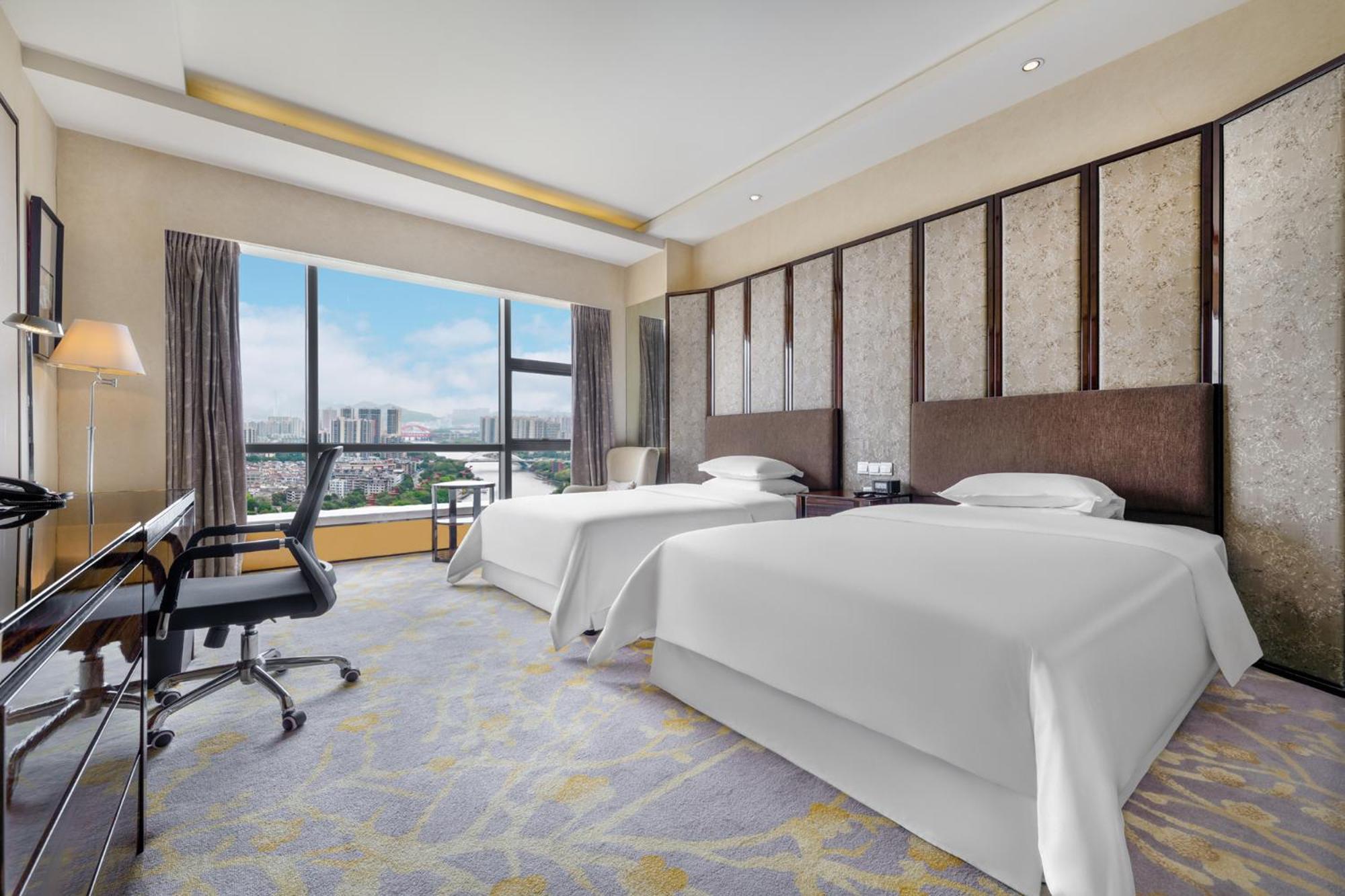 Sheraton Zhongshan Hotel Exterior photo
