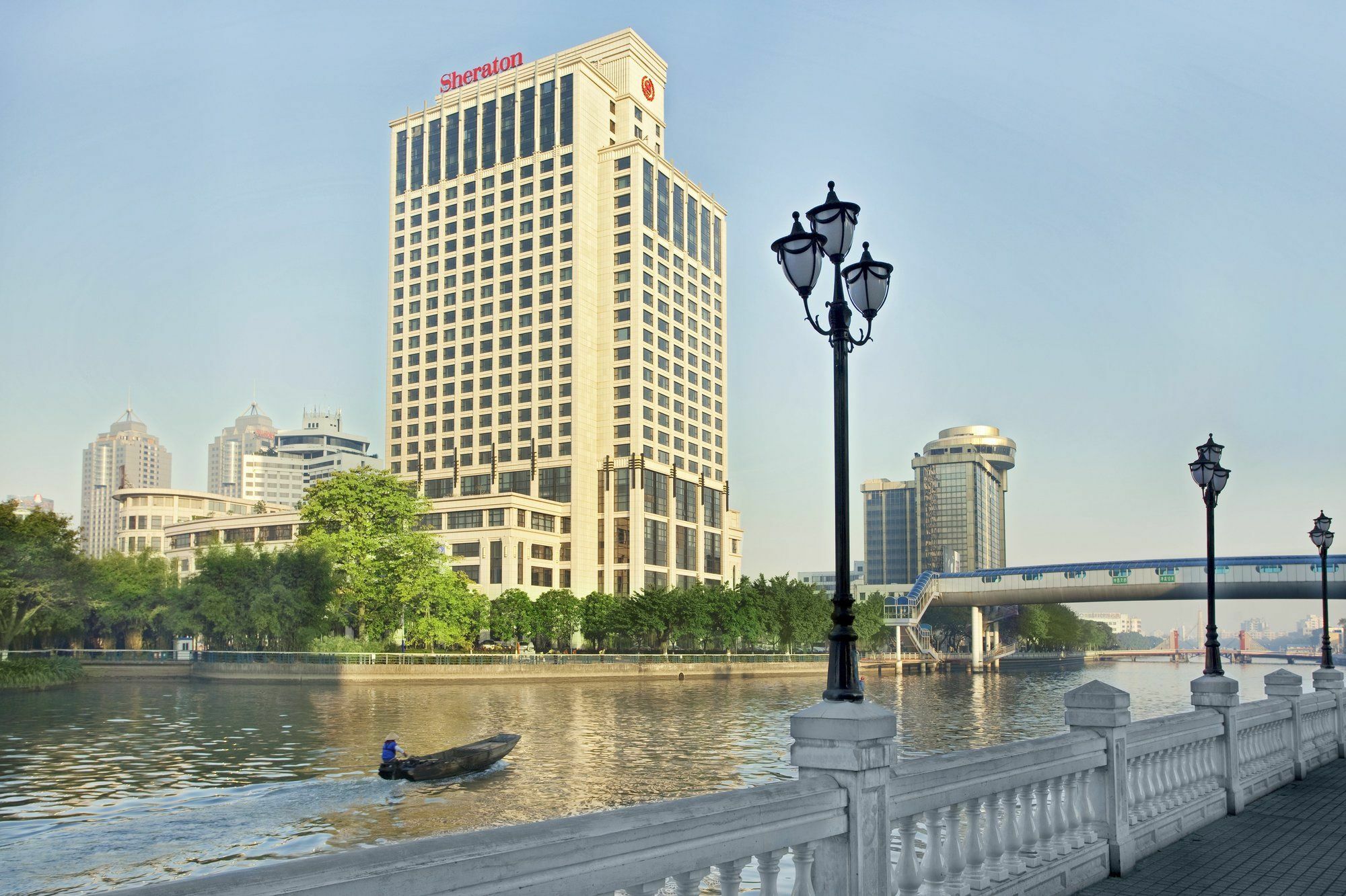 Sheraton Zhongshan Hotel Exterior photo